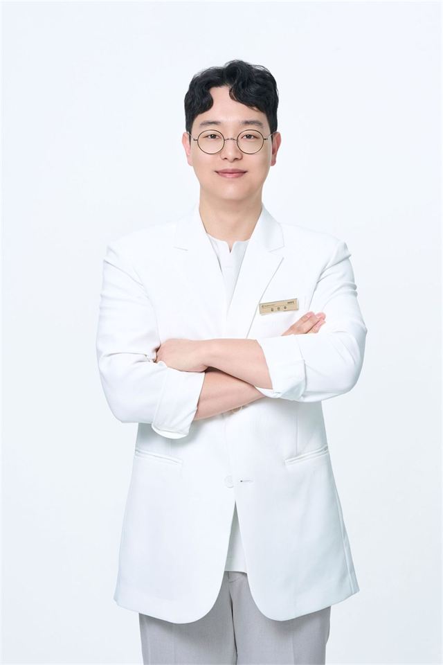 Dr. Kim Jin-woo, chief medical director of DayBeau Skin Clinic Myeongdong Premium