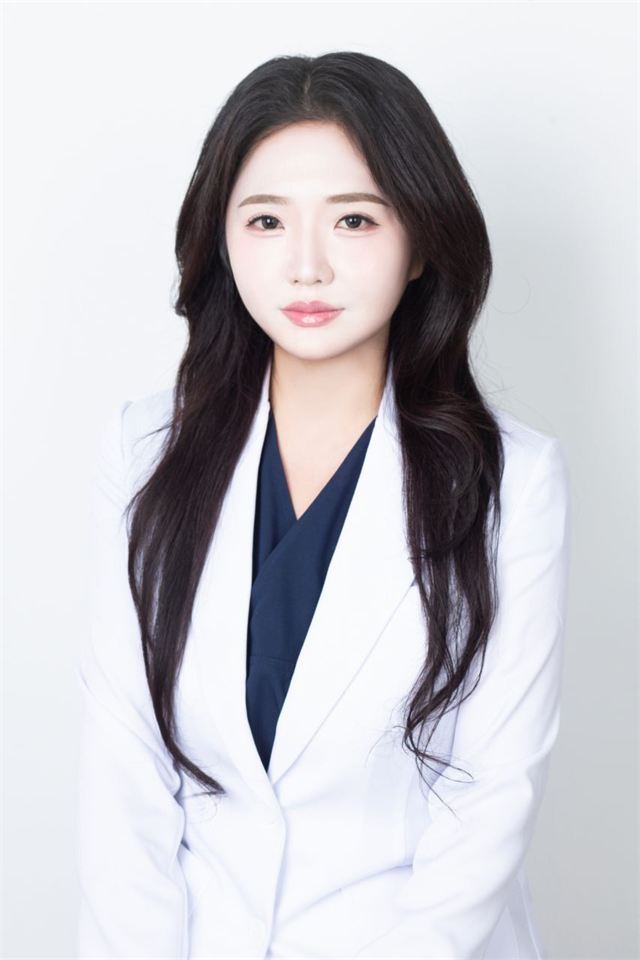Dr. Yang Da-ryeong, physician at DayBeau Skin Clinic Myeongdong Premium