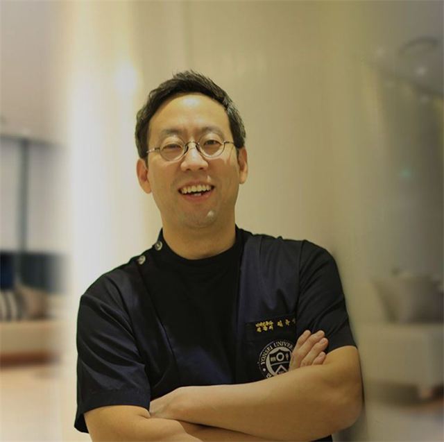 강남연세이비인후과의원 김유석 대표원장