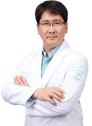 Portrait of Dr. Chang Ji Hoon, doctor at Kleam Skin Clinic Myeongdong