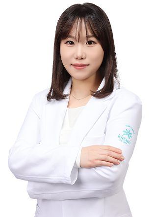 Portrait of Dr. Hong Yeon Joo, doctor at Kleam Skin Clinic Myeongdong