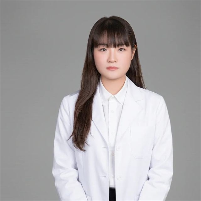 Portrait of Dr. Oh Ye-bin, doctor at Obliv Seoul Origin Skin Clinic