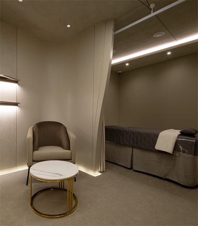 YAAN Skin Clinic — 治疗室