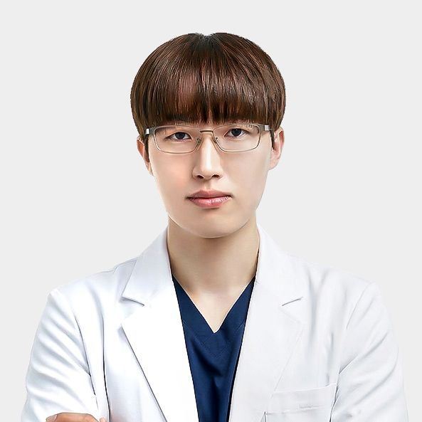 Yoonsik Sung — YAAN Skin Clinic