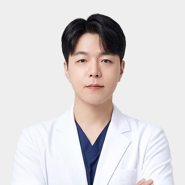Seonggeun Hwang — YAAN Skin Clinic